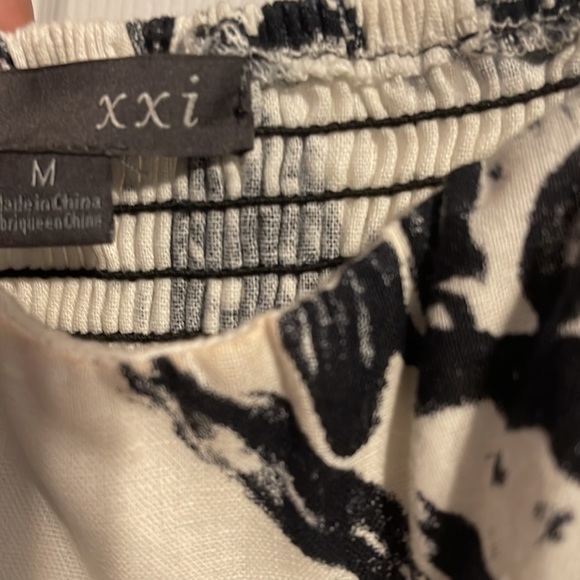 Twenty one XXI strapless black and white linen mini dress size Medium - Picture 3 of 9